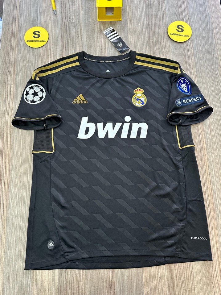 Real Madrid 2011-2012 Cristiano Ronaldo Deplasman Ronaldo Forma - Görsel 2