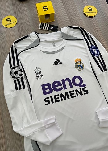 Real Madrid 2006-2007 İç saha Ronaldo Nazario forması. - Görsel 2