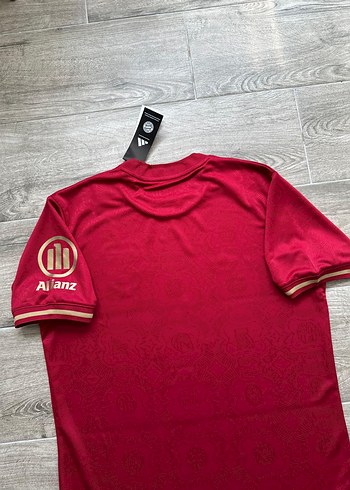 Bayern Münih 125. Yıl Özel Tasarım profesyonel Maç forması. - Görsel 4