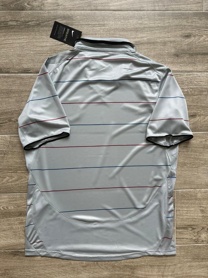 Barcelona 2003-2004  Deplasman forması - Görsel 3