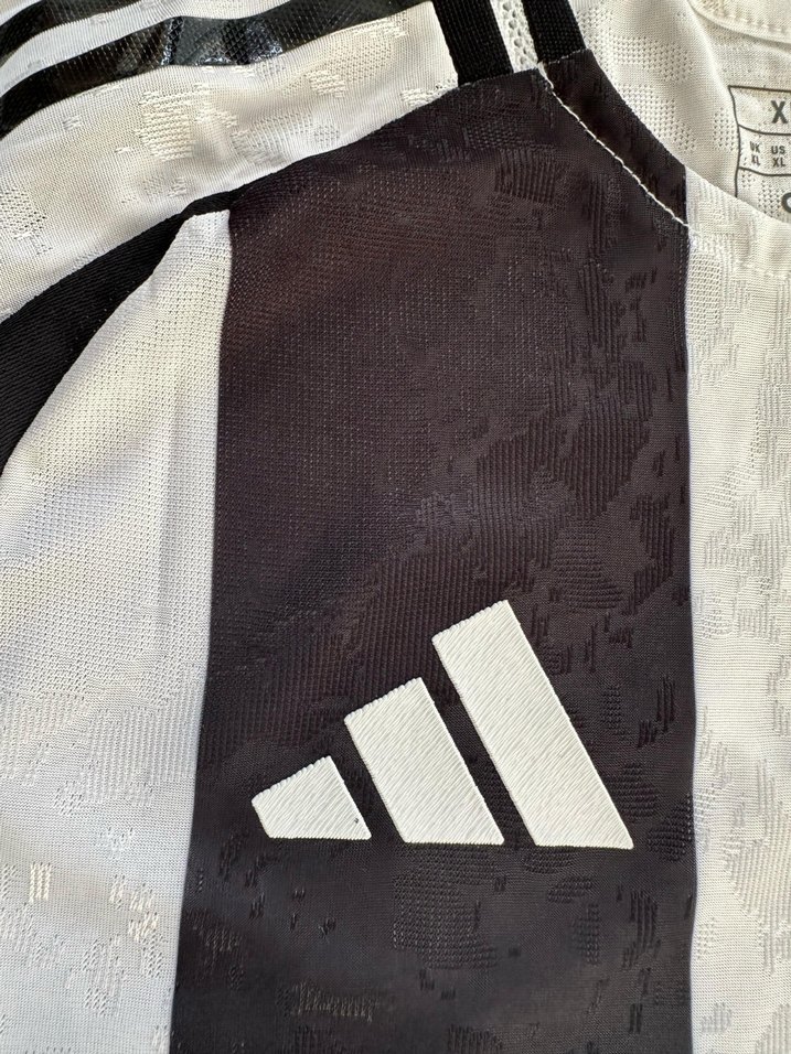 Juventus 2024-2025 İç saha Kenan Yıldız Maç forması. - Görsel 4