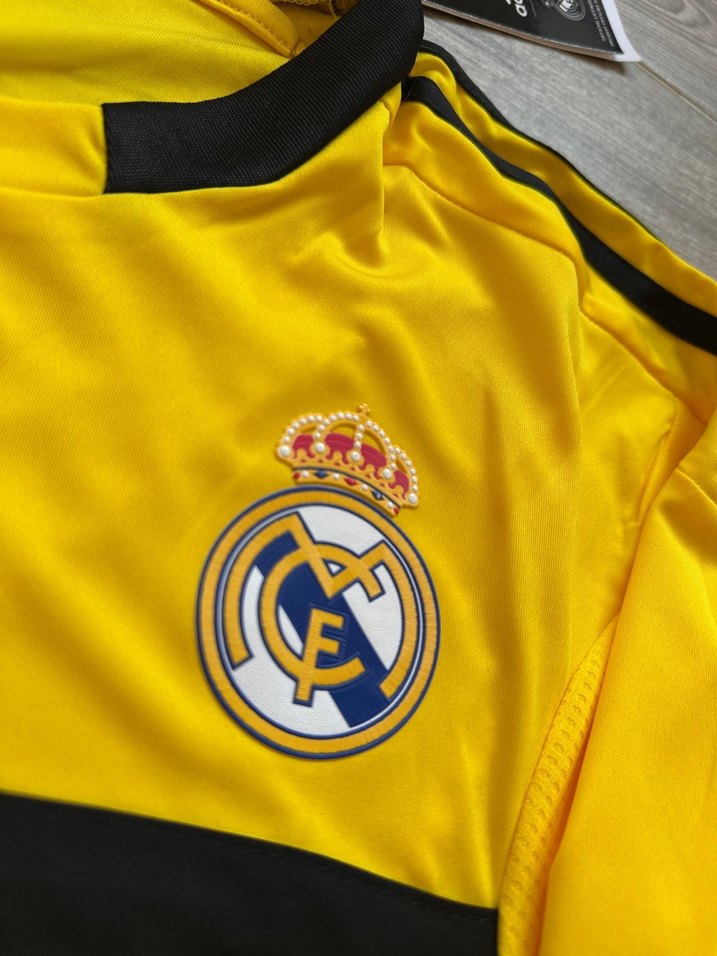 Real Madrid 2011-2012 Kaleci forması  iç saha - Görsel 4