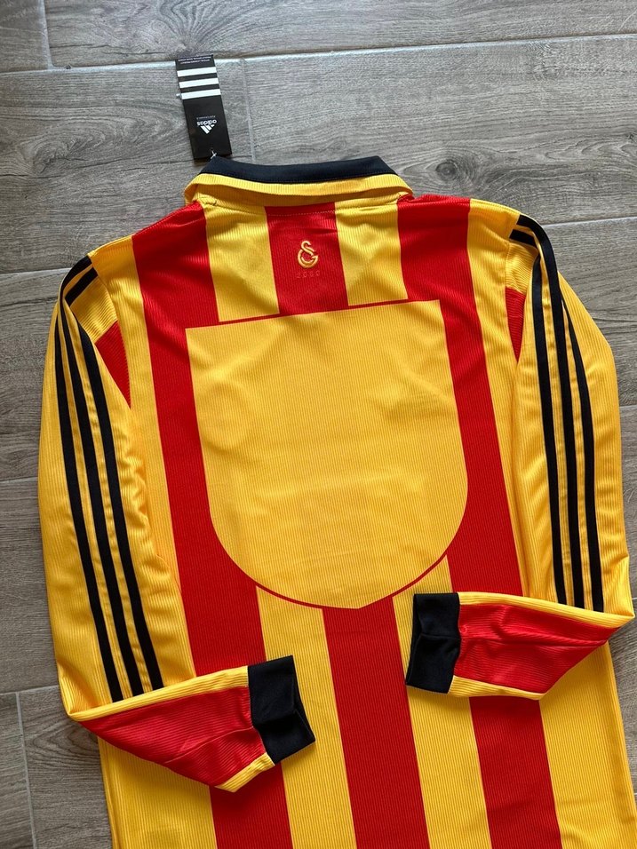 Galatasaray 1999-2000 sezonu forması - Görsel 2