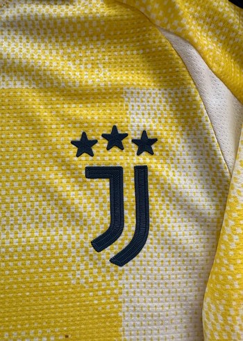 Juventus  20242025 deplasman Maç forması. - Görsel 3