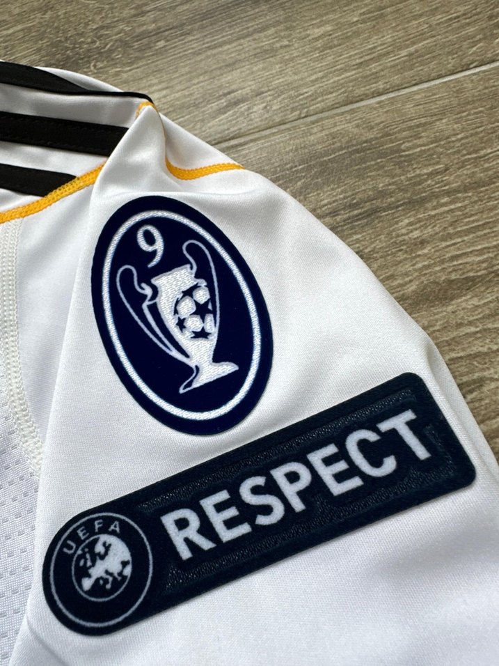 Real Madrid 2009-2010 İç Saha Cristiano Ronaldo - Görsel 3