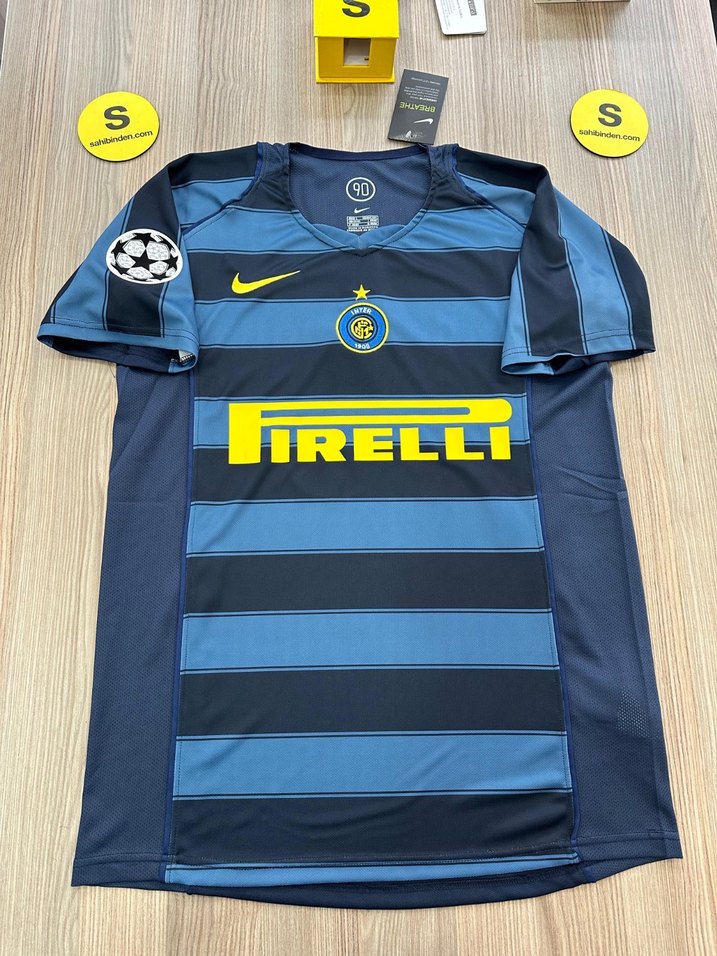 Inter 2005 Deplasman Adriano Forması - Görsel 2