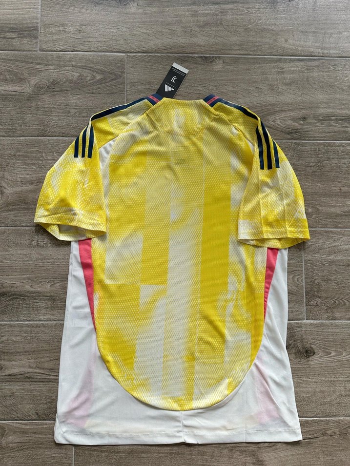 Juventus  20242025 deplasman Maç forması. - Görsel 2