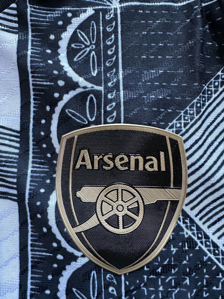 Arsenal 2024 özel Tasarım siyah forması. Sıfır ve etiketlidir. - Görsel 4