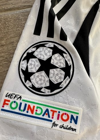 Juventus 2024-2025 İç saha Kenan Yıldız Maç forması. - Görsel 3