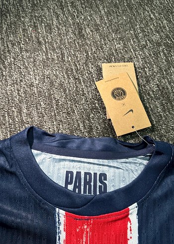 Paris Saint Germain 2024-2025 İç saha Désiré Doué - Görsel 4