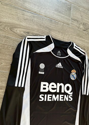 Real Madrid 2006-2007 deplasman Uzun Kollu David Beckham - Görsel 2