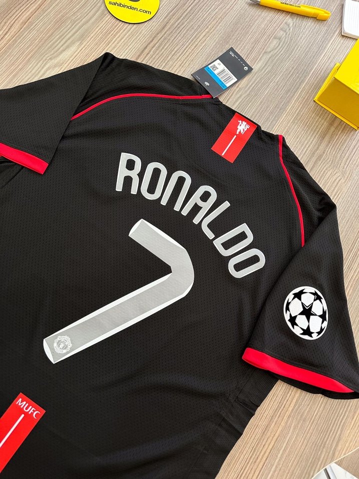 Manchester United 2006-2008 deplasman Cristiano Ronaldo forması - Görsel 4