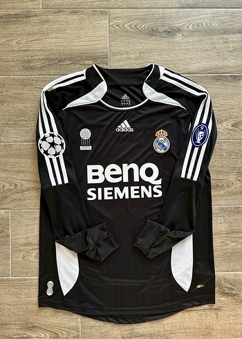 Real Madrid 2006-2007 deplasman forması - Görsel 2