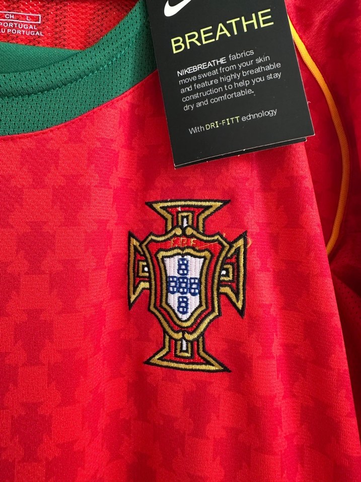 Portekiz 2004 İç Saha Cristiano Ronaldo forması. - Görsel 3
