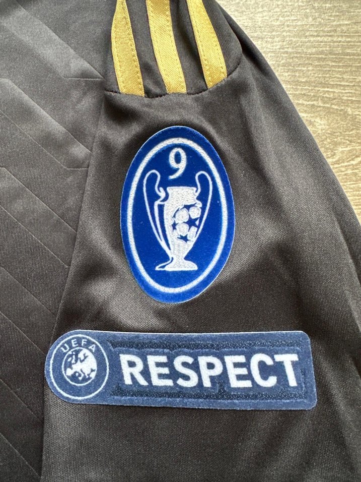 Real Madrid 2011-2012 Deplasman Mesut Özil forması - Görsel 4