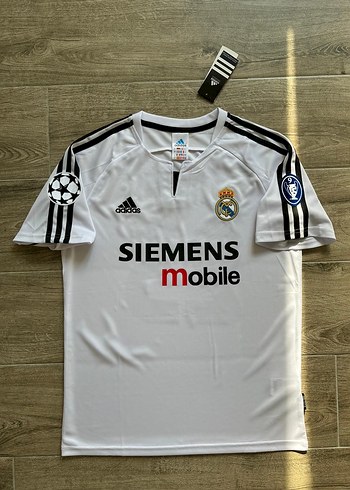 Real Madrid 2003-2004 İç Saha Zidane - Görsel 2