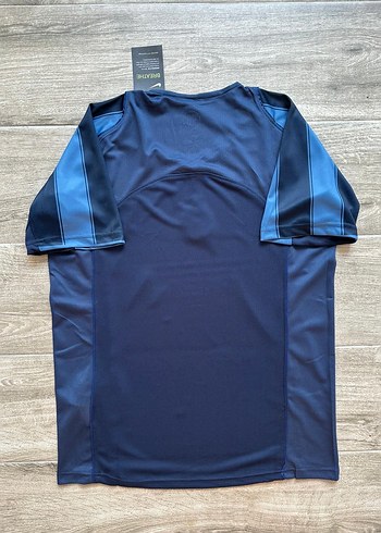 Inter 2004-2005 alternatif forması - Görsel 2