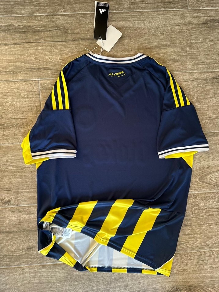 Fenerbahçe 2025-2026 İSİMSİZ forma - Görsel 2