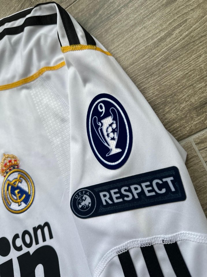 Real Madrid 2009-2010 İç Saha Cristiano Ronaldo - Görsel 4