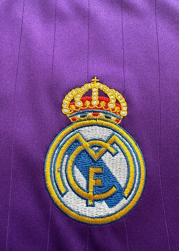 Real Madrid 2006-2007 alternatif forması - Görsel 3