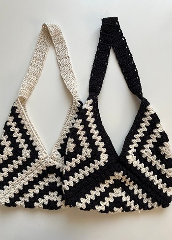 Zara Siyah Beyaz Örgü Kadın Çanta