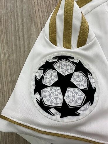 m Beden Real Madrid 2011-2012 İç Saha Ronaldo Forması