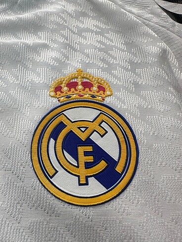 m Beden beyaz Renk Real Madrid 2024-2025 iç Saha Maç Forması