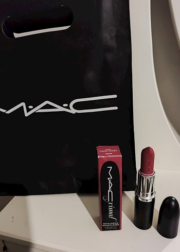 MAC MAC Mat Ruj Kırmızı 7