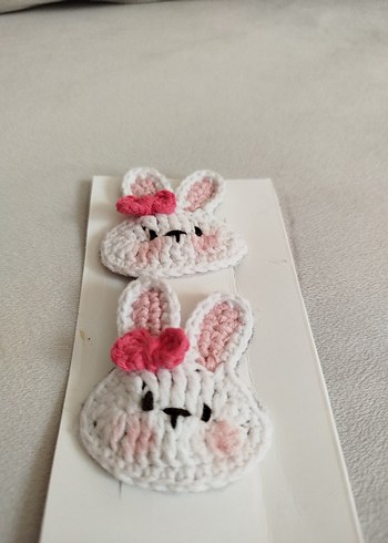 Kurdeleli Tavşan Örgü Çocuk Toka - Görsel 2