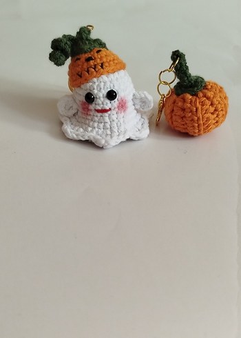 Örgü Turuncu Balkabağı ve Hayalet Anahtarlık - Görsel 2