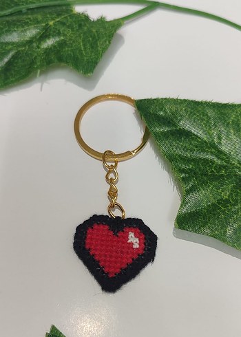 Boncuklu Kırmızı Kalp Anahtarlık - Görsel 3