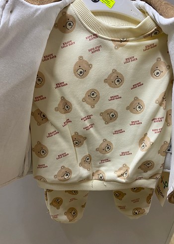 Düğmeli Kahverengi Bebek Yelekli Takım - Görsel 2