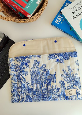  Beden 10-11-12 inç Tablet/Laptop Çantası