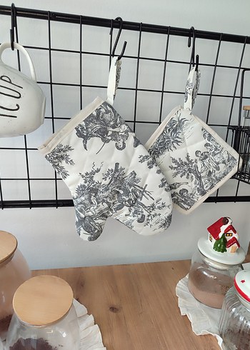 Beyaz ve Gri Desenli Fırın Eldiveni ve Tutacak Seti - Görsel 7