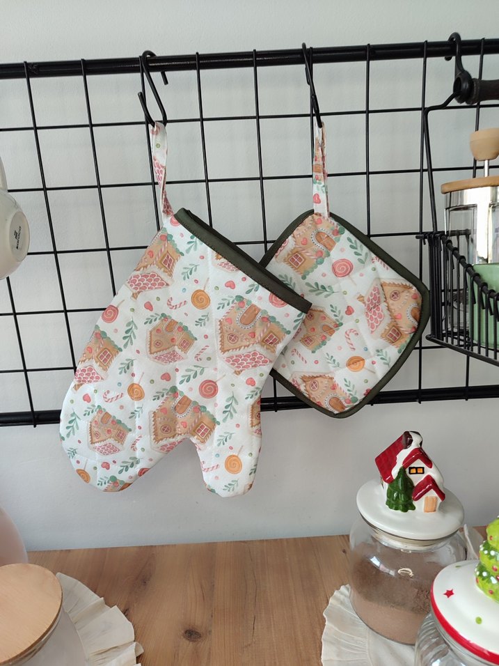 Yılbaşı evi desenli Mutfak Eldiveni Seti - Görsel 5
