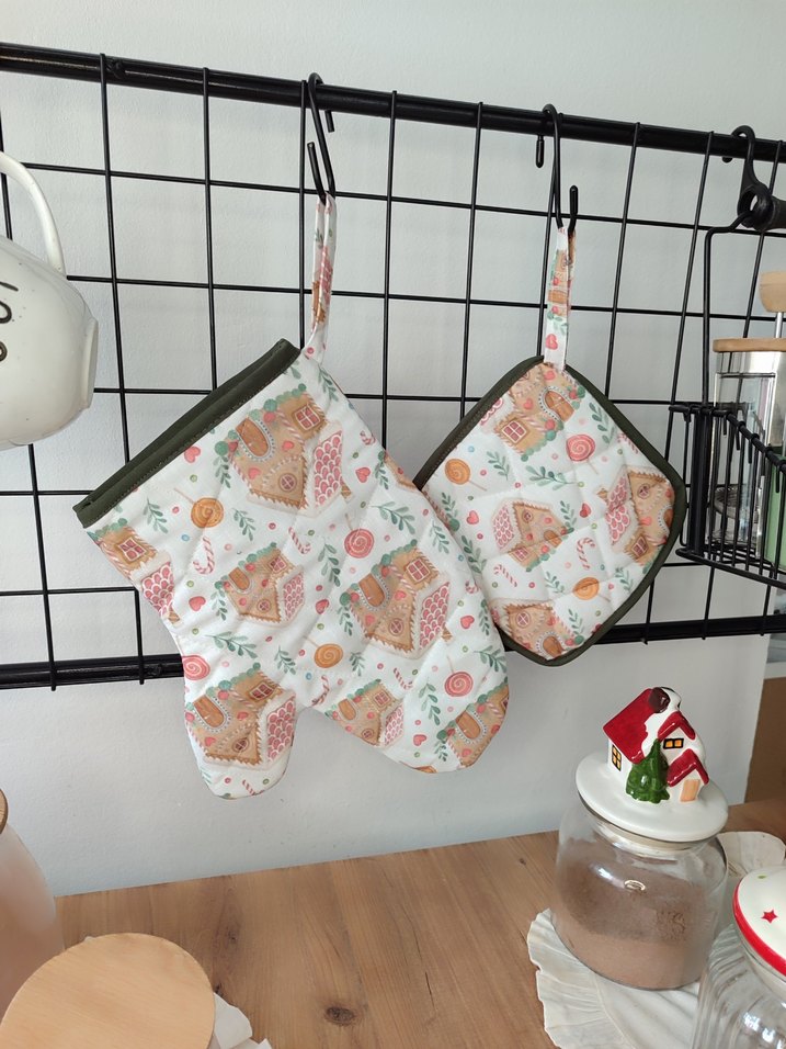 Yılbaşı evi desenli Mutfak Eldiveni Seti - Görsel 2