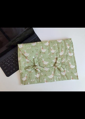 Laptop/ Tablet Kılıfı
