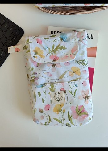 Diğer Tablet/Kitap Kılıfı