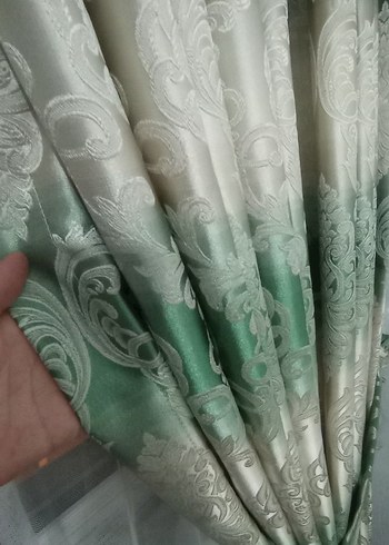 Beden Yeşil Batik Desenli Perde