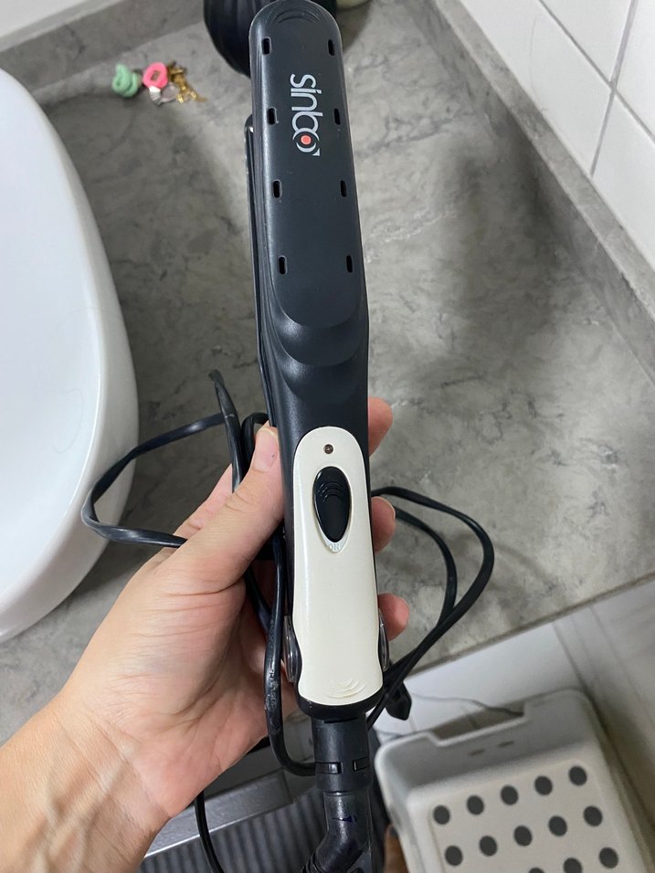 Sinbo Siyah Gri Saç Düzleştirici - Görsel 3