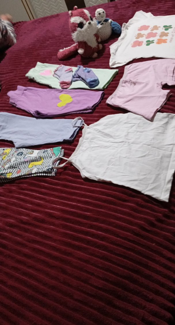 kız çocuğu kıyafetleri ve oyuncakları - Görsel 2