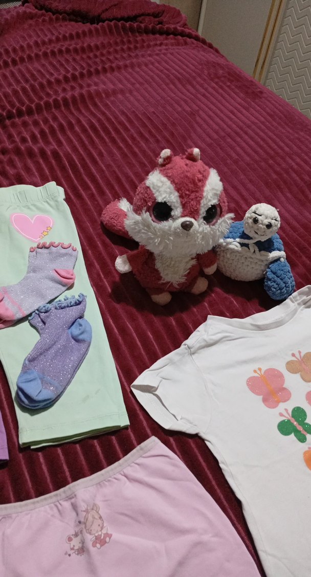 kız çocuğu kıyafetleri ve oyuncakları - Görsel 4