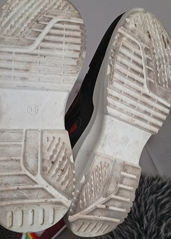 Nike Kırmızı Siyah Bağcıklı Spor Ayakkabı - Görsel 4