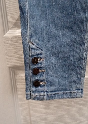 Düğmeli Gri Tonlu Kadın Denim Pantolon - Görsel 3