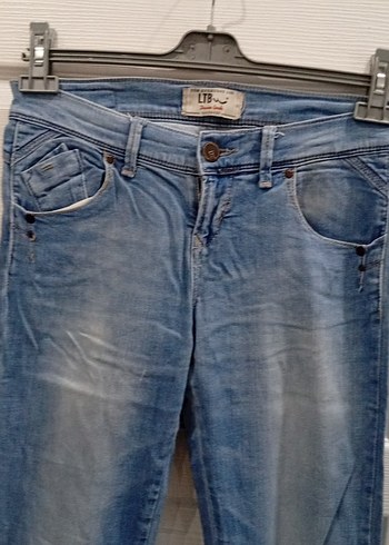 Düğmeli Gri Tonlu Kadın Denim Pantolon - Görsel 2