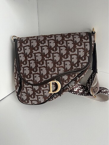  Beden Christian Dior Çanta