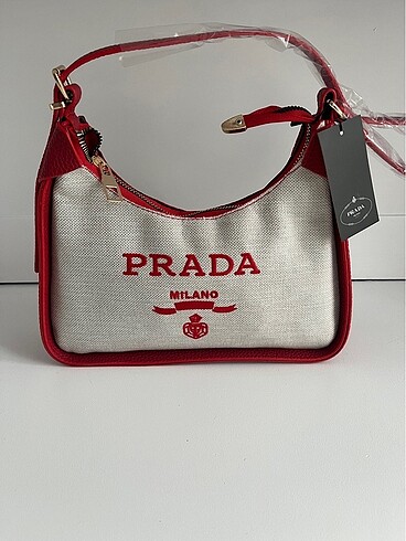 Diğer Prada