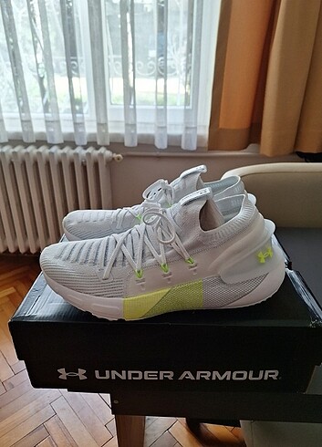Under Armour Phantom Hovr 45 Numara Spor Ayakkabı