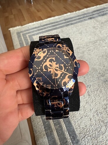  Beden Orjinal Sıfır Guess Saat