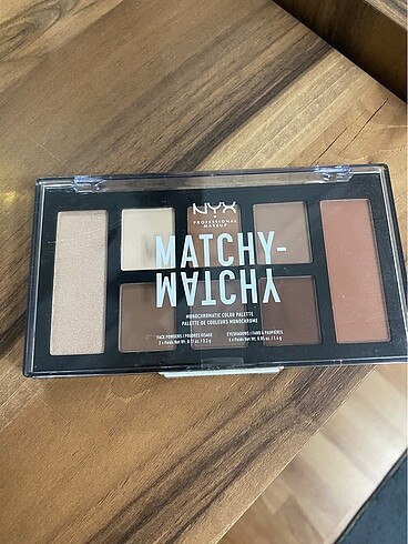 Nyx Professıonal Makeup Watchy Far Paleti